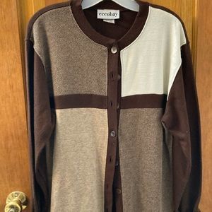 Ecco bay women’s sweater medium